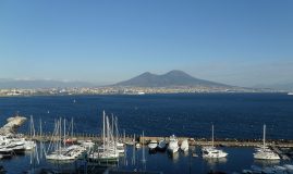 CITY BREAK A NAPLES