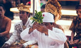 BALI, ENTRE<br>CULTURE & TRADITION